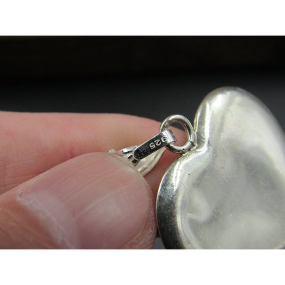 18" Sterling Silver Good Size Heart Love Pendant Necklace Vintage Minimalist - Picture 4 of 7